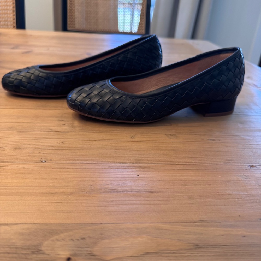 Brioso Mera Woven Leather Block Heel Pumps Navy Blue Round Toe Shoes 7M